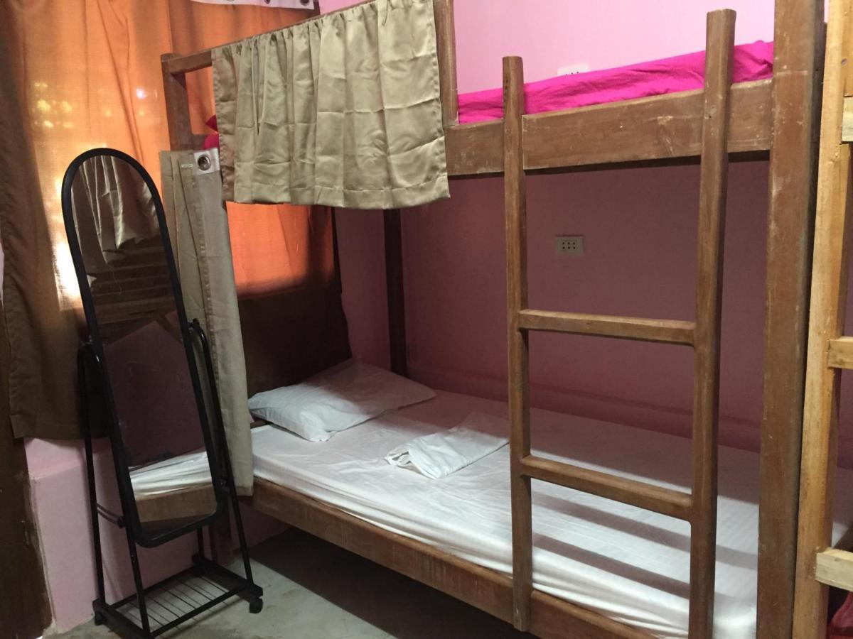 Bohemian Bohol Hostel Panglao Eksteriør bilde